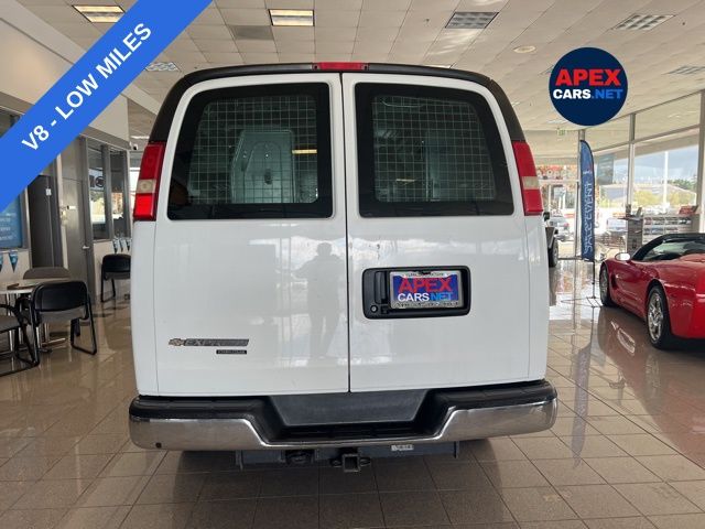 2014 Chevrolet Express Work Van Cargo photo 2