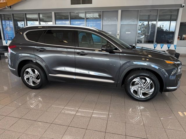 2021 Hyundai Santa Fe SEL photo 2