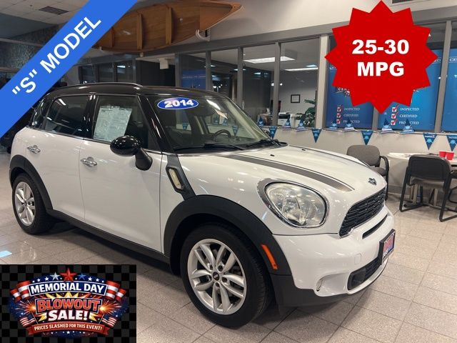 2014 MINI Countryman Countryman S's photo
