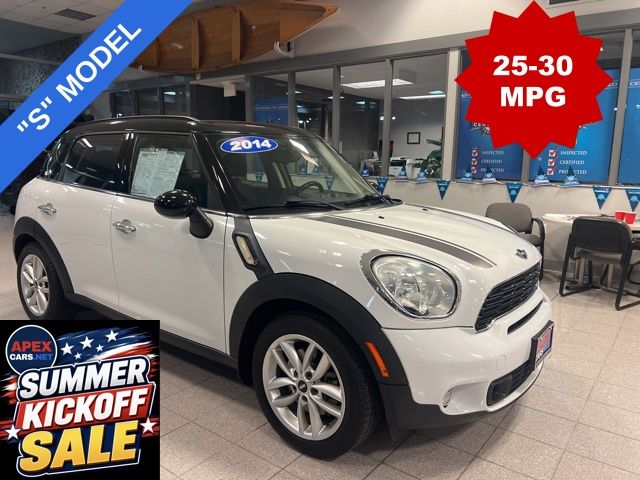 2014 MINI Countryman Countryman S's photo