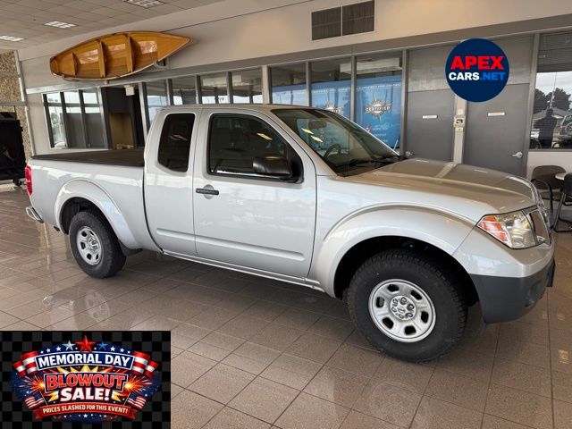 2016 Nissan Frontier 2.5 S King Cab 4X2 AT's photo