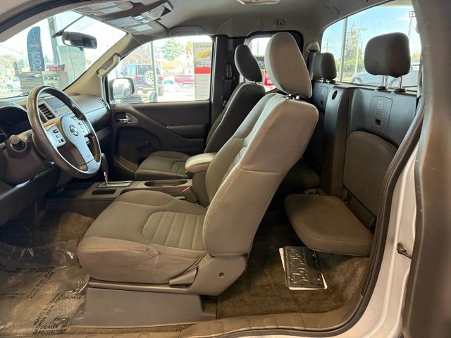 2016 Nissan Frontier S - Photo 20