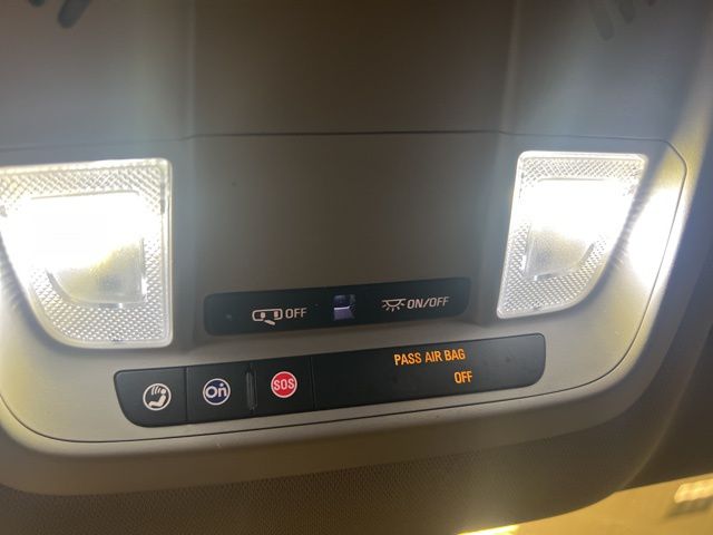 2018 Chevrolet Volt Premier - Photo 24