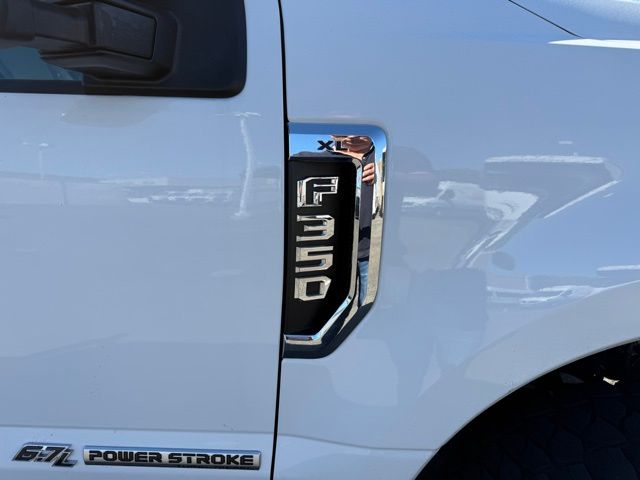 2022 Ford F-350 Super Duty XL - Photo 13