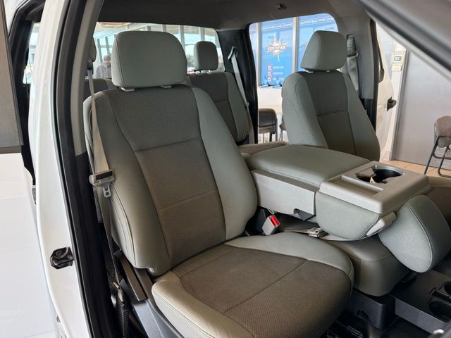 2017 Ford F-150 XL - Photo 25