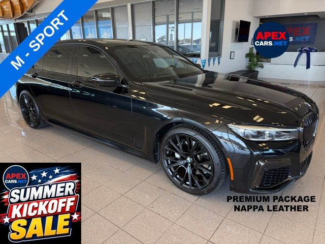 2022 BMW 7 Series 740i's photo