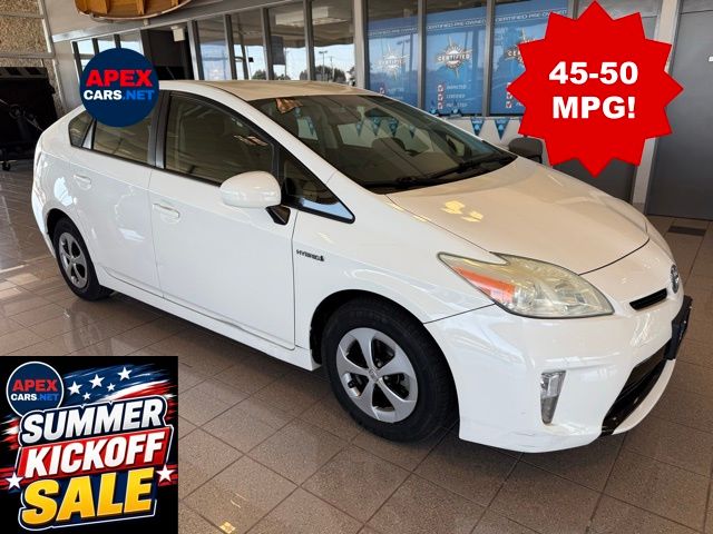 2013 Toyota Prius Three's photo