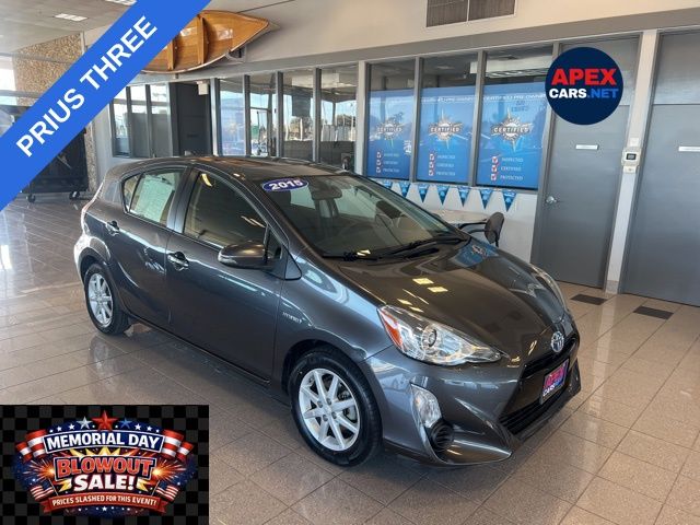2015 Toyota Prius c Three's photo