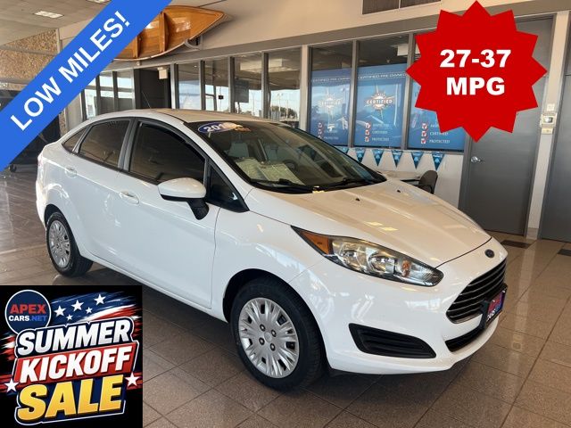 2018 Ford Fiesta S Sedan's photo