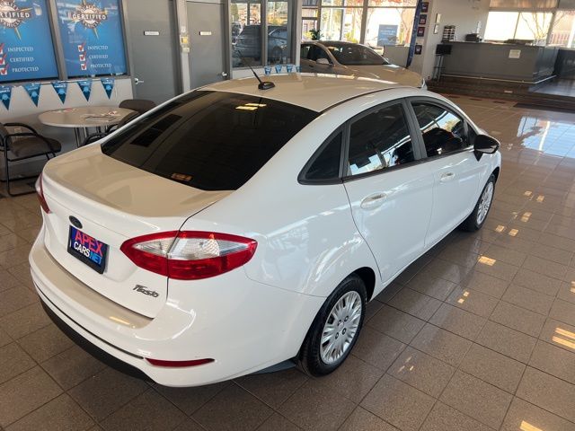 2018 Ford Fiesta S - Photo 6