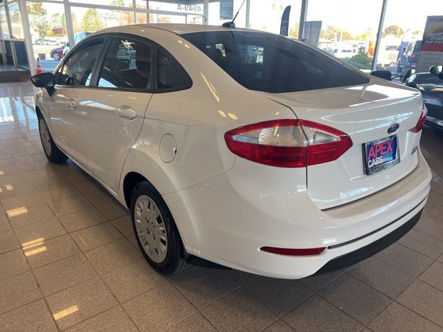 2018 Ford Fiesta S - Photo 9
