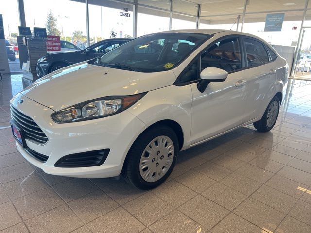 2018 Ford Fiesta S - Photo 13