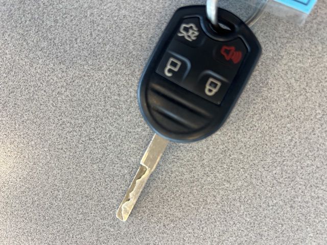 2018 Ford Fiesta S - Photo 28