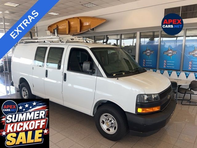 2018 Chevrolet Express 2500 Work Van HD's photo