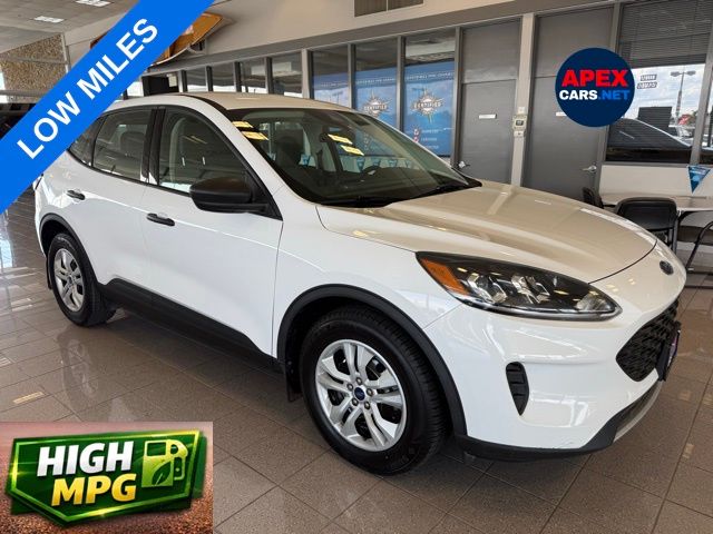 2022 Ford Escape S FWD's photo