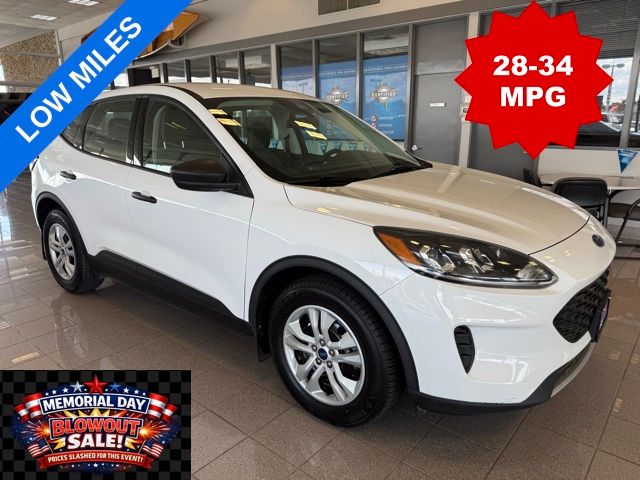 2022 Ford Escape S FWD's photo