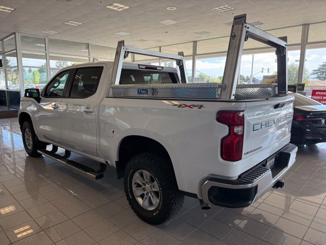 2022 Chevrolet Silverado 1500 LT - Photo 5