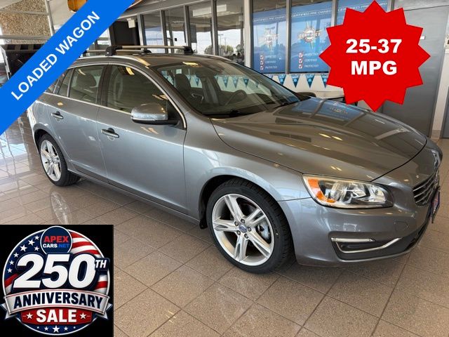 2016 Volvo V60 T5 Drive-E FWD Premier's photo