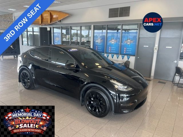 2022 Tesla Model Y Long Range Dual Motor All-Wheel Drive's photo