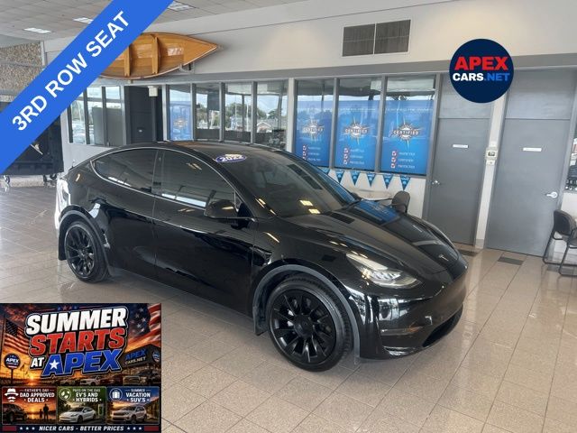 2022 Tesla Model Y Long Range Dual Motor All-Wheel Drive's photo