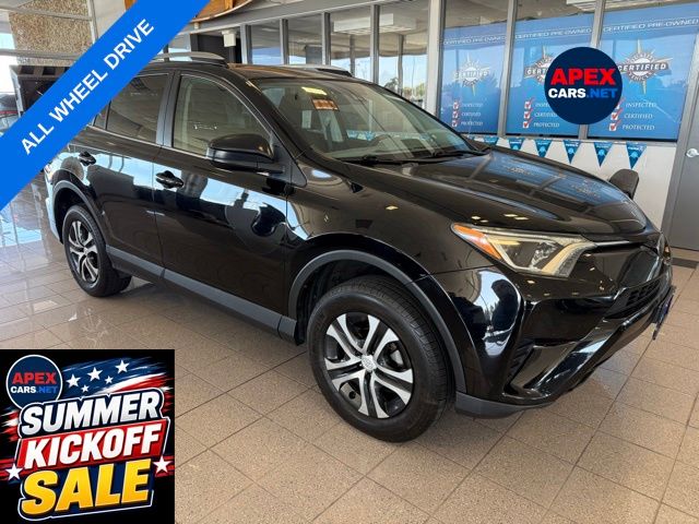 2017 Toyota RAV4 LE AWD's photo