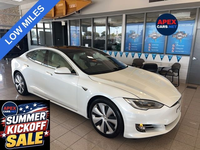 2020 Tesla Model S Long Range Plus's photo