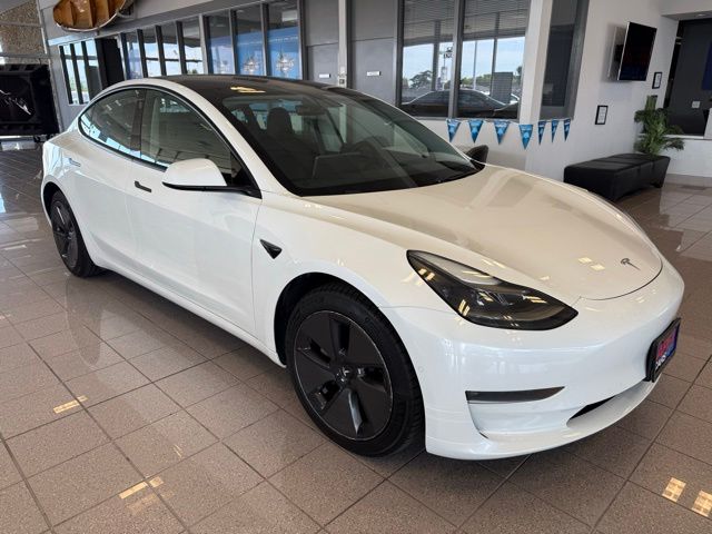 2021 Tesla Model 3 Long Range Dual Motor All-Wheel Drive's photo