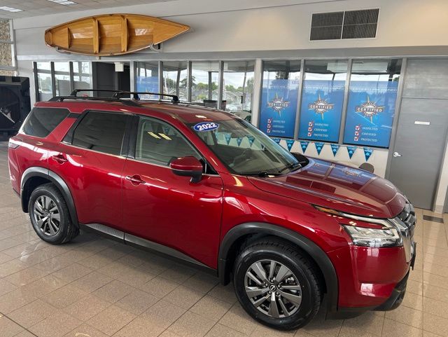 2022 Nissan Pathfinder SV 4WD's photo