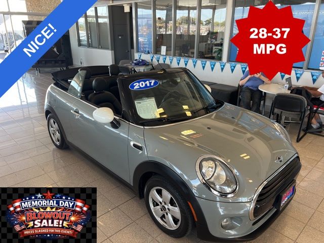 2017 MINI Cooper Convertible's photo