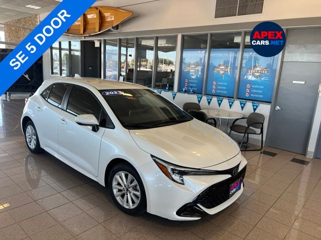 2023 Toyota Corolla Hatchback SE