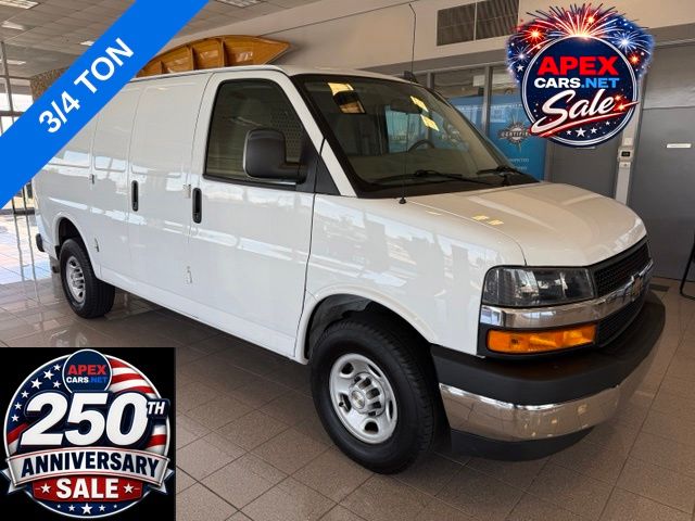 2021 Chevrolet Express 2500 Work Van HD's photo