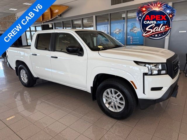 2022 Nissan Frontier S Crew Cab 4X2's photo