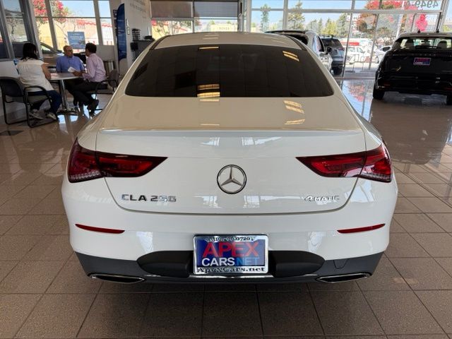 Mercedes-Benz CLA 250 photo 4
