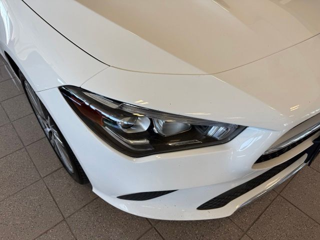 Mercedes-Benz CLA 250 photo 9