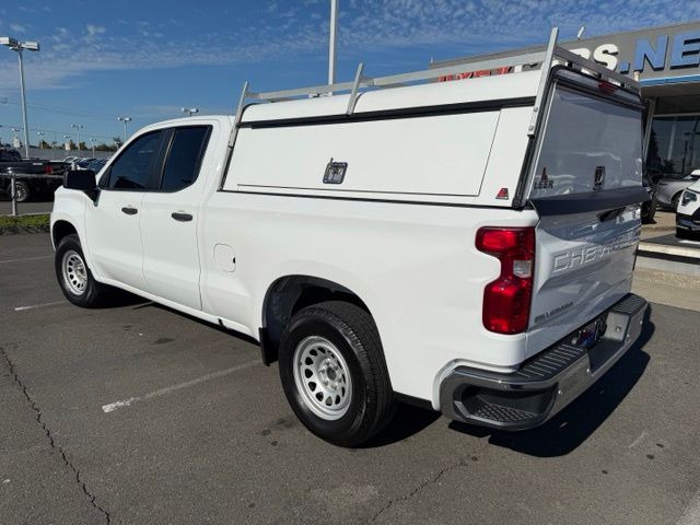Chevrolet Silverado photo 6
