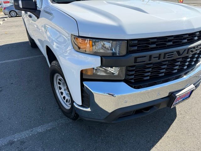 Chevrolet Silverado photo 10