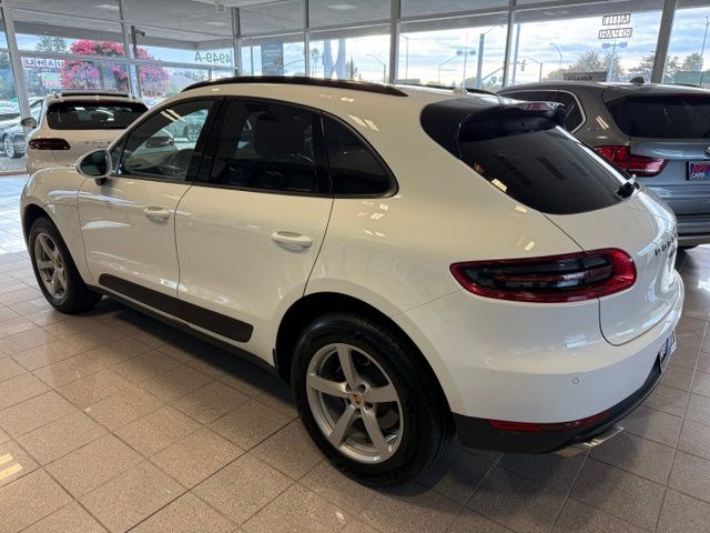 Porsche Macan photo 6