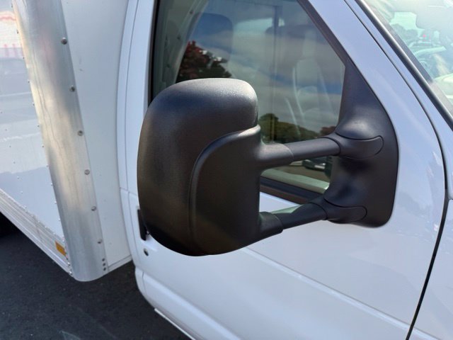 Ford E-Series Cutaway photo 10