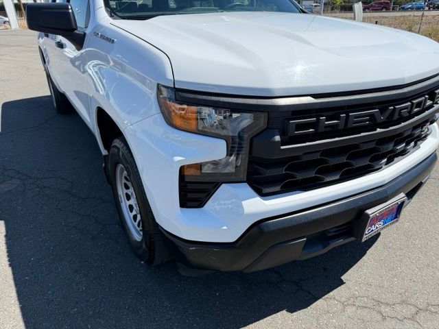 Chevrolet Silverado photo 11