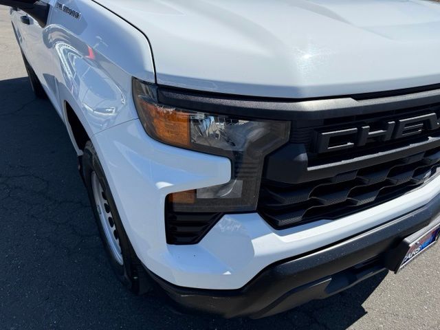Chevrolet Silverado photo 12