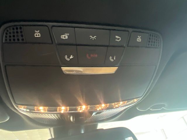 Mercedes-Benz GLC photo 34