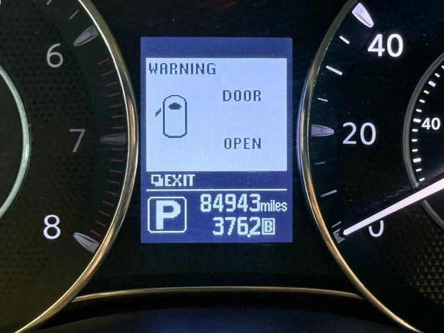 Nissan Armada photo 13