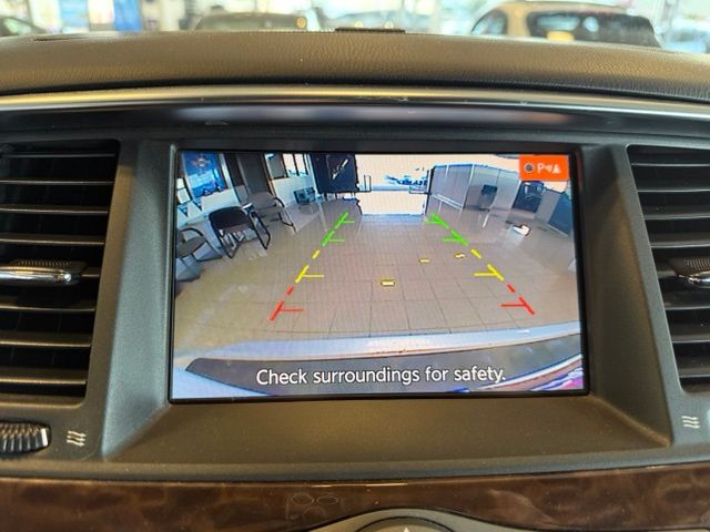 Nissan Armada photo 15