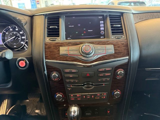 Nissan Armada photo 16