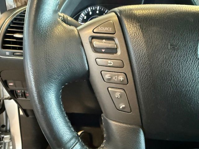 Nissan Armada photo 19