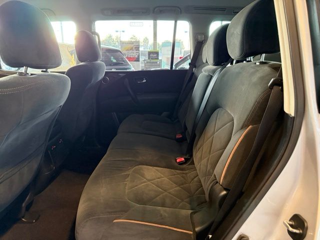 Nissan Armada photo 23