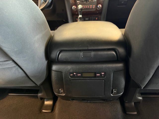 Nissan Armada photo 26