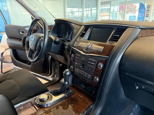 Nissan Armada photo 29