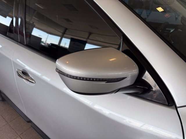 Nissan Pathfinder photo 12