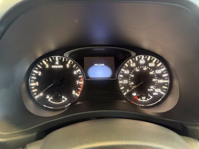Nissan Pathfinder photo 13
